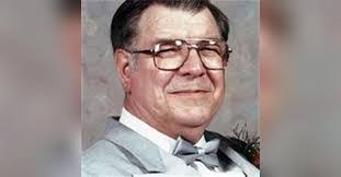 Karen Borucki's Instagram, Twitter & Facebook