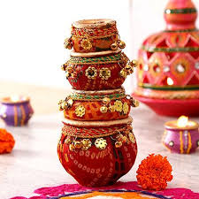 Send Diwali Gifts To Usa Online Diwali Gift Delivery In Usa Igp Com Diy Diwali Decorations Kalash Decoration Indian Handicrafts Decor