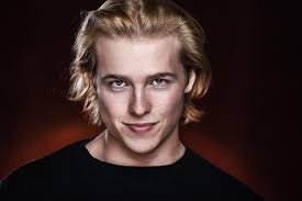 Keith Agar (@keith_agar) • Instagram photos and videos