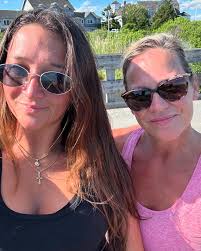 Lori Archambault Wallace