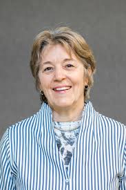 Wendy Bott's Instagram, Twitter & Facebook