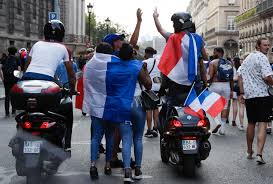 Il relie le canal de l'ourcq à la seine et était autrefois utilisé pour approvisionner la population grandissante de paris en eau potable. Https Www La Croix Com Monde Facebook Identifie Nouvelle Campagne Manipulation Politique 2018 07 31 1300959049 2018 08 01t00 43 38 01 00 Https I La Croix Com X 2018 07 31 1300959049 Facebook Repere Nouvelles Tentatives Manipulation