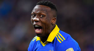 Luis Advíncula: representante del 'Rayo' reveló el millonario monto que  Botafogo ofreció pero Boca Juniors no quiso