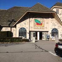 June, september and august are the most pleasant months in warwick, while january and february are the least comfortable months. Christmas Tree Shops 7 Tips