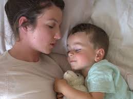 Denn medikamente darfst du in diesem alter kaum bis gar nicht anwenden. Fieber Bei Kindern Das Ist Zu Tun Wala Arzneimittel