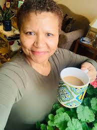 Good morning Coffee Fam. To some people today is Friday-eve. For other  people it is the anticipation of a long weekend. @ 1430 for your Greek  buddy it's the beginning of a