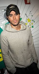 He studied business administration at the. Enrique Iglesias Imdb