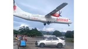 Niat lerai pacar adu mulut dengan juru parkir, nasib malah apes, miserikisah.com ~melerai pertengkaran memang perbuatan yang mulia, namun apa yang terjadi jika yang melerai malah ketiban sial dan terlihat konyol saat kedua belah pihak bersitegang. Heboh Pesawat Terbang Rendah Di Atas Toyota Fortuner Ini Videonya Asaljeplak My Id