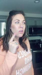 Melissa Mcelveen's Instagram, Twitter & Facebook