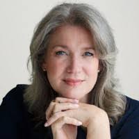 Lisa Lilienthal's Instagram, Twitter & Facebook