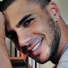 Andrew Kozma's Instagram, Twitter & Facebook