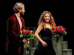 Katja woont in uitdam, thijs heeft een appartement in amsterdam. Tragiek Genoeg Maar De Emotie Blijft Uit Bij De Echtelieden In Blind Date Trouw