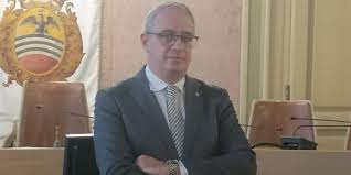 Massimo dutti (master retail limited liability company). Frgviesu3xo6jm