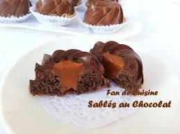 Sables Au Chocolat Nestle Caramelise Fan De Cuisine Desserts Food Food And Drink