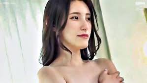 Asian Porn Star Shows Off Her Moves In Steamy Video - XXXBP