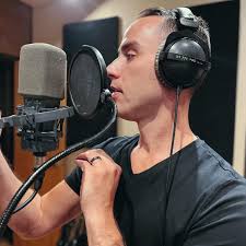 Resist Average Academy