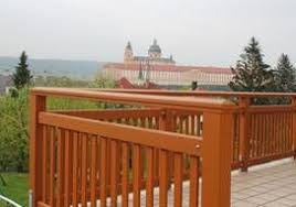Terrassengelander Balkongelander Balkongelander Aus Larchenholz In 2020 Terrassen Gelander Terrasse Sichtschutz Terrasse