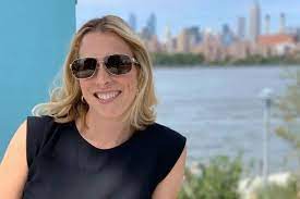 Catherine st laurent roblap22 segment les echangistes ici radio canada ca tele dat damn thing / click aici pentru a te autentifica. Catherine St Laurent