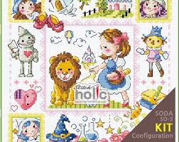 So 3204 The Wizard Of Oz Kit Sodastitch Cross Stitch Kit Cross Stitch Cross Stitch Chart Fairy Tales