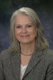 Leslie Schneider's Instagram, Twitter & Facebook