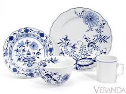Bid, buy and collect contemporary, impressionist or modern art, old masters, jewellery, wine, watches. Modern Blue And White China Veranda Com Blue And White China Blue White Decor White Porcelain