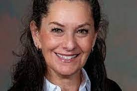 Lori Weitzman's Instagram, Twitter & Facebook