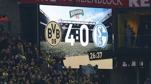 Arminia bielefeld vs schalke 04. Bundesliga Derby Wahnsinn In Dortmund Bvb Verspielt Gegen Schalke 4 0 Fuhrung