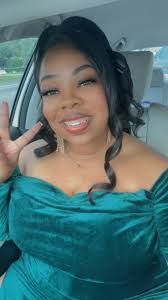 Shantell Glover's Instagram, Twitter & Facebook