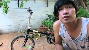 Please visit our store finder for your nearest stockist. Dahon Boardwalk D7 How To Fold And Roll When Folded Dahon Boardwalk Folding Bike