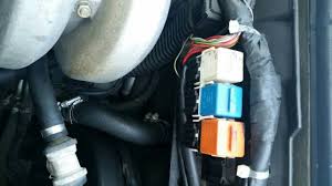 Bosch is one of the largest oem producers of genuine bmw and aftermarket parts in the. Where S The Fuel Pump Relay Found 1991 318i Cabrio Bimmerfest Bmw Forum