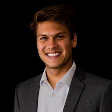 carrytheloadtogether #salesexcellence #grateful #teamwork #awards  #leadership #success #hardwork #salesgoals #presidentaward #challenger