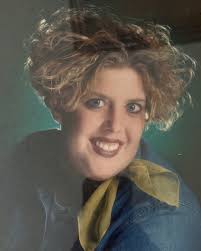 We're keeping the throwback vibes rolling with this week's feature: Ms.  Gragg, Assistant Principal at Shawnee High School, repping the Class of  1999! Our #SeniorSunday series celebrates Shawnee staff by sharing their