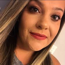 Kimberly Leonetti's Instagram, Twitter & Facebook