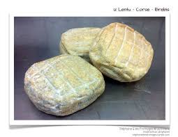 U Lentu Est Un Fromage Corse Au Lait Cru De Brebis Produit Par La Fromagerie Le Bevinco 20620 Biguglia Credit Photo S Fromage Fromage Brebis Fromage Corse