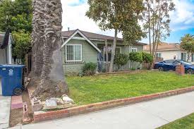 How to Visit The Friday House and Neighborhood in Los Angeles — Inked with  Wanderlust