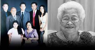 ภาพสุดประทับใจก้มกราบ 'เป็ด เชิญยิ้ม' วันศุกร์ ที่ 11 มิถุนายน พ.ศ. 0tw9jbvpa8iw M