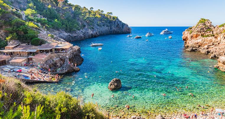 Cala Deià - Descubre Mallorca