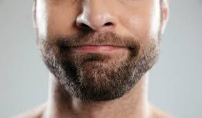 The traditional landing strip mixes shaving and trimming, so start by trimming everything down to the lowest guard length. Beard Looks Like Pubes 5 Quick Easy Ways To Fix That Today