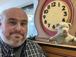 Amanda Nitz's Instagram, Twitter & Facebook