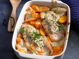 Rotbarsch Filet Mit Mohren Und Senfcreme Von Trekneb Chefkoch Rotbarschfilet Rezept Rezepte Fisch Zubereiten