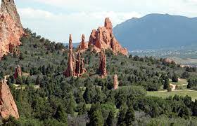 It features the cross of peace, which stands 111 feet tall and 1,034 feet above sea level. Garden Of The Gods Wikipedia