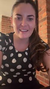 Isabella Hull's Instagram, Twitter & Facebook