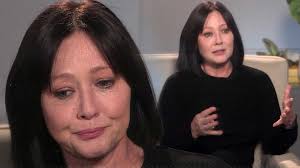 Shannen doherty took to instagram on june 6 and wrote she's done with the perception magazines and scroll on to read the 90210 alum's message. Shannen Doherty Reveals She Has Stage 4 Breast Cancer Entertainment Tonight