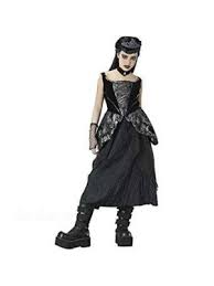 Goth culture includes not only fashion but writing focused on the supernatural and horror films. Gothic Halloween Costumes Gothic Costumes Gothic Outfits Gothic Dress