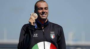 Gregorio paltrinieri (born 5 september 1994) is an italian competitive swimmer. Rdfjgkdugceyim