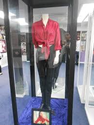 Amor Prohibido Music Video Outfit Music Video Outfit Red Leather Jacket Outfits