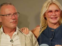 Acteur heeft vier kinderen bij drie vrouwen, maar: Pierre Bokma kiest tóch  vooreerste liefde