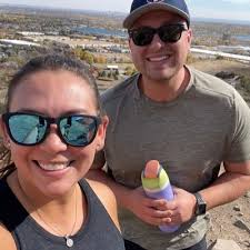 Holly Beer ™ (@hollynbeer)