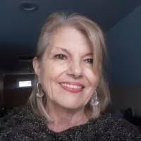 Karla Murphy's Instagram, Twitter & Facebook