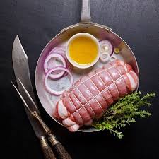 Cocotte de veau aux asperges vertes, crème parfumée à l'anis. Roti De Veau Marie Claire